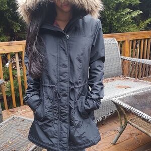 HOLLISTER Y2K Black Swan Fur Trimmed Hood Lined Winter Coat Utility Jacket XS